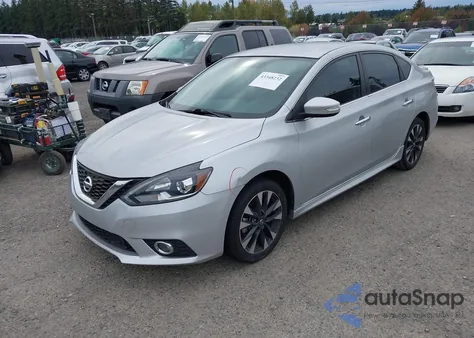 2018 Nissan Sentra Sr из США, поврежденный, VIN 3N1AB7AP6JY226959